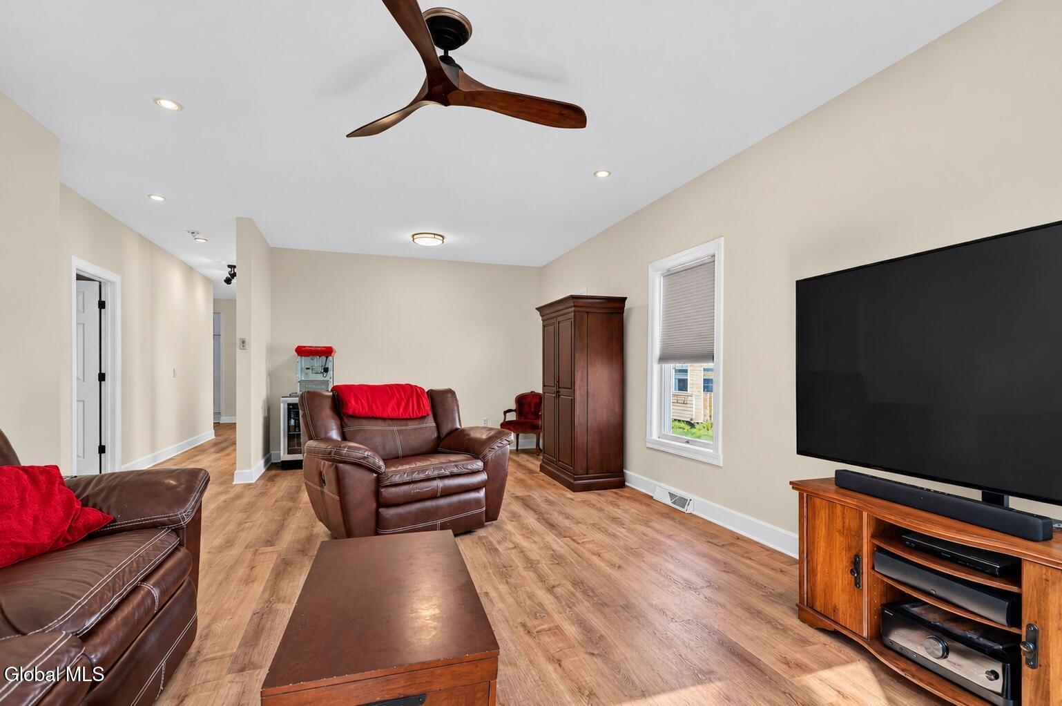 10 Lori Jean Place Troy NY 12182