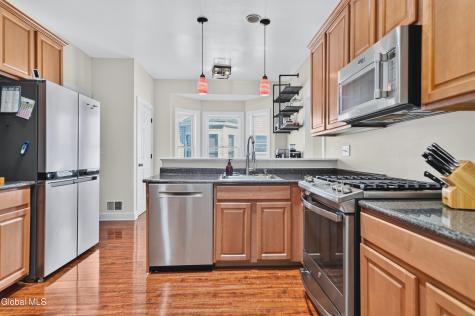 10 Lori Jean Place Troy NY 12182