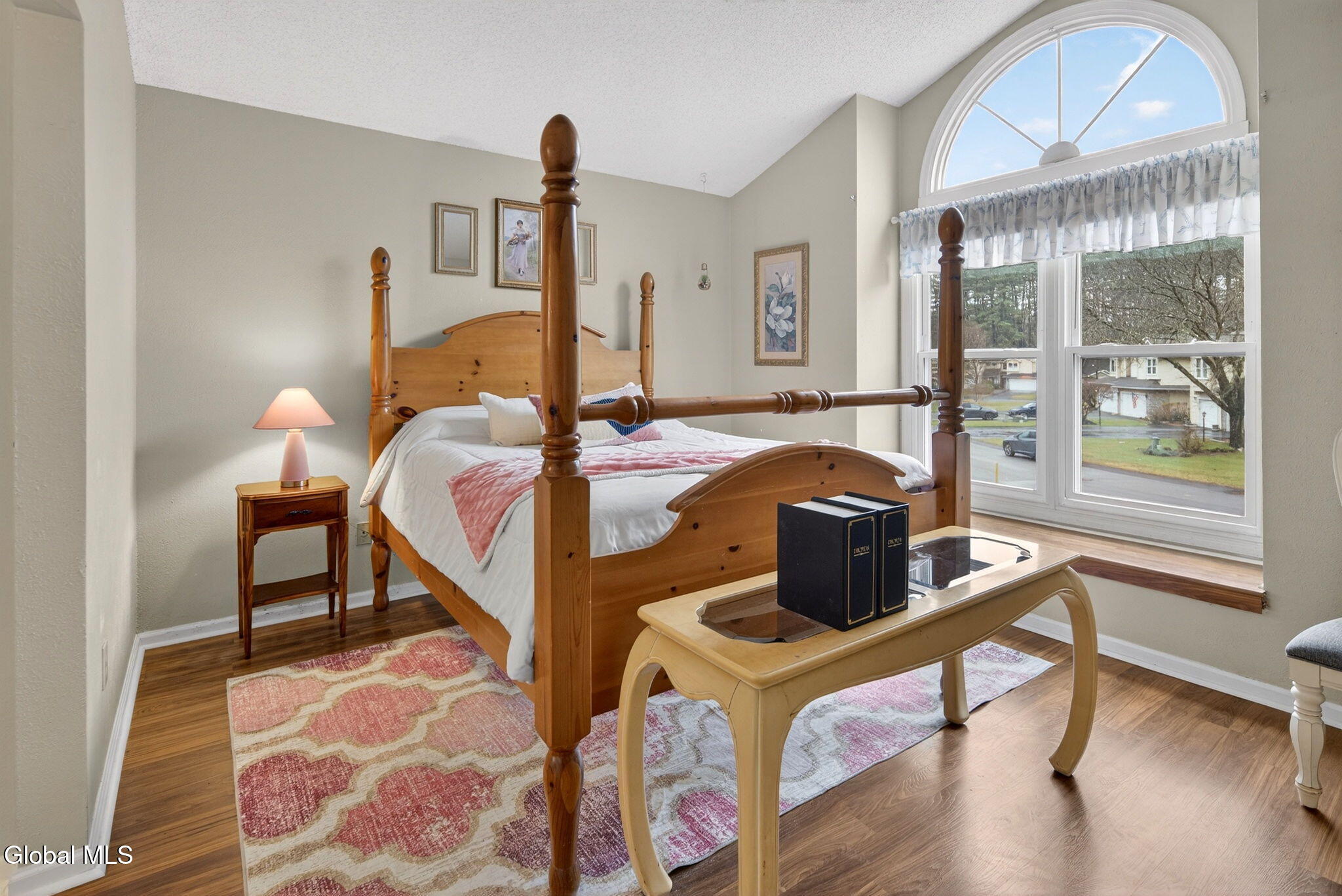 525 Highwood Circle Albany NY 12203