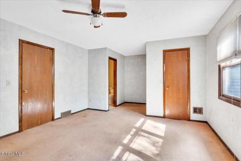 14 Brenden Court Clifton Park NY 12065