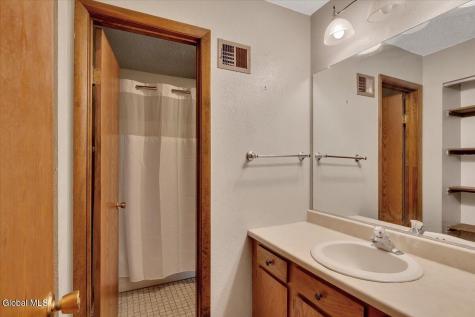 14 Brenden Court Clifton Park NY 12065