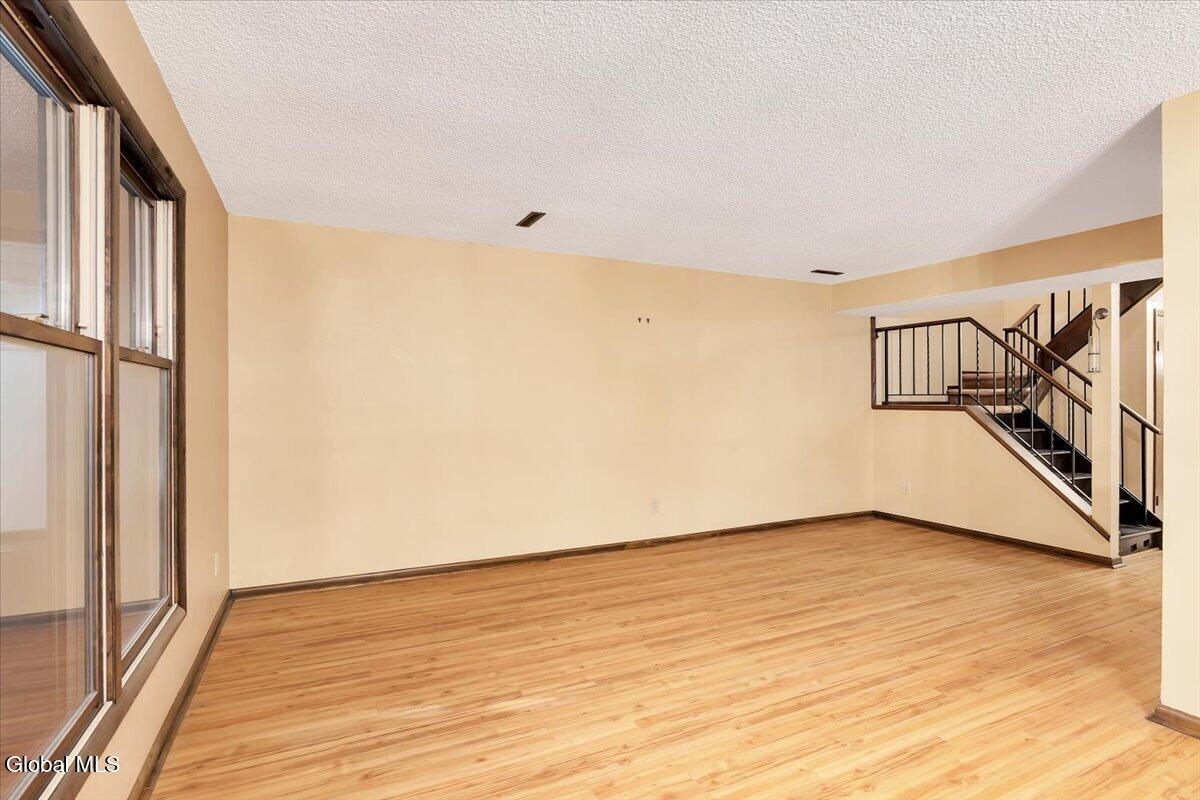 14 Brenden Court Clifton Park NY 12065