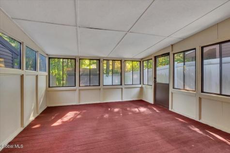 14 Brenden Court Clifton Park NY 12065