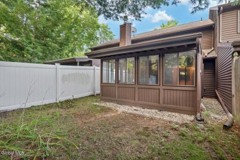 14 Brenden Court Clifton Park NY 12065