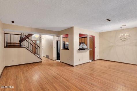 14 Brenden Court Clifton Park NY 12065