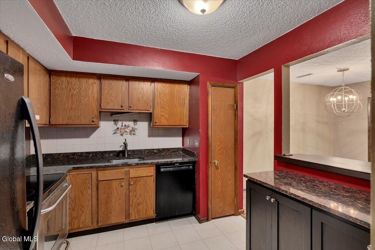 14 Brenden Court Clifton Park NY 12065