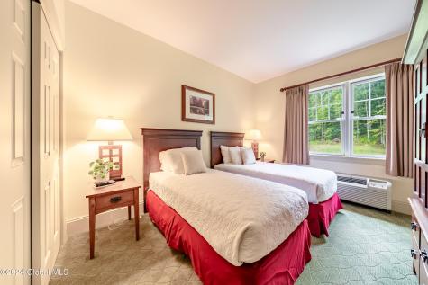62 Liftside Drive Hunter NY 12442