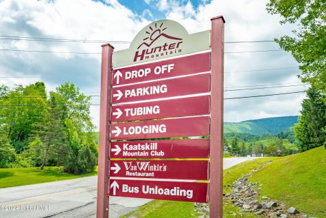 62 Liftside Drive Hunter NY 12442