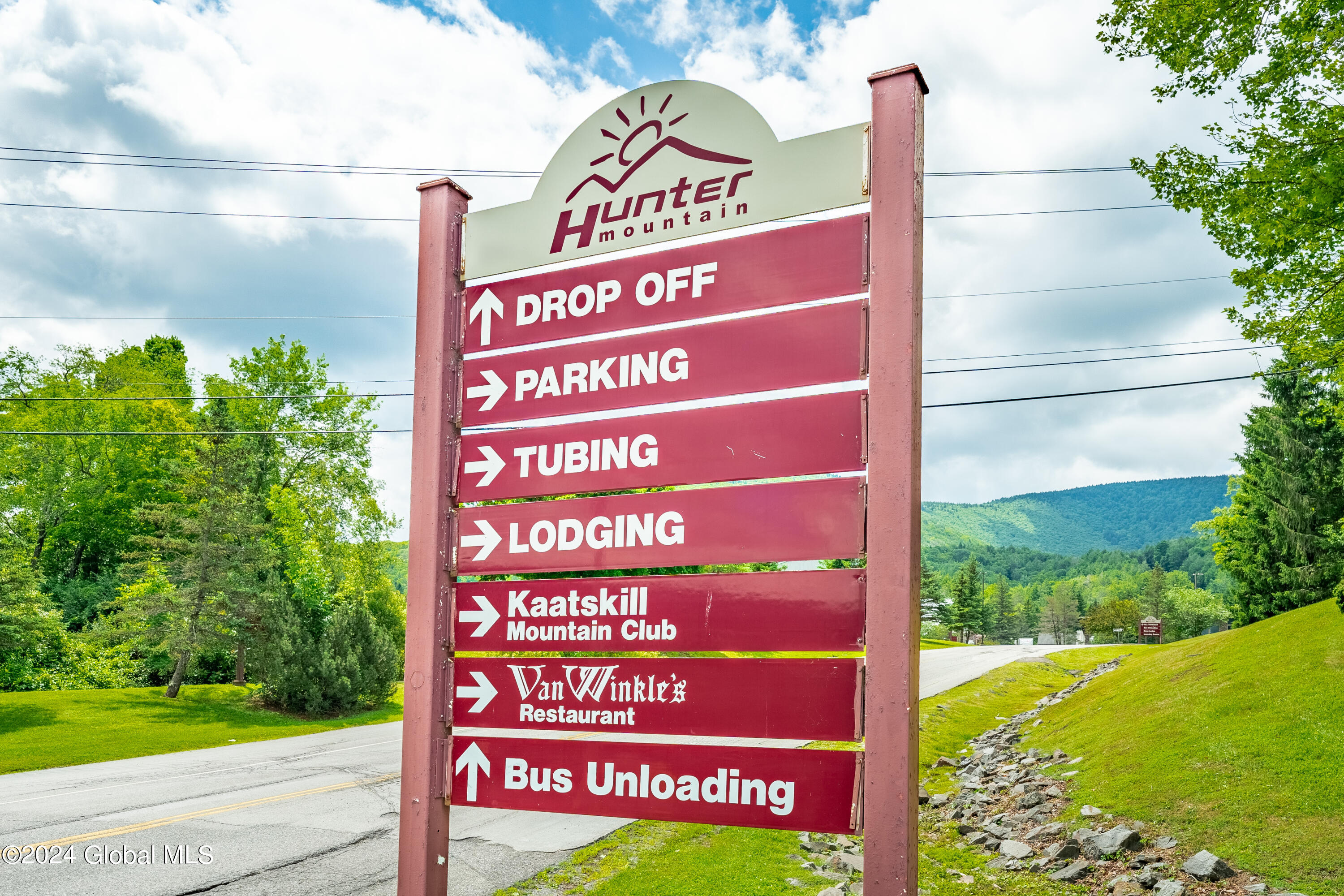 62 Liftside Drive Hunter NY 12442