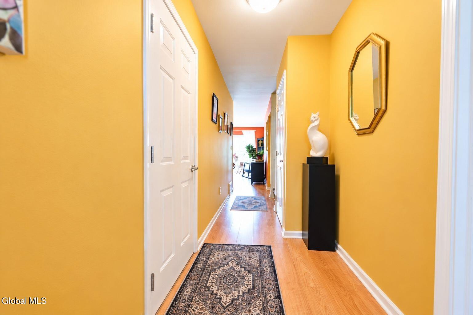102 Bridgewood Lane Watervliet NY 12189