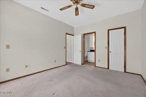 1011 Hampton Place Boulevard Troy NY 12180