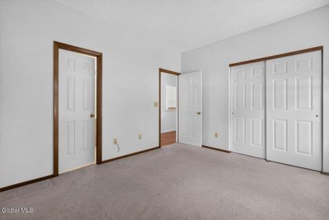 1011 Hampton Place Boulevard Troy NY 12180