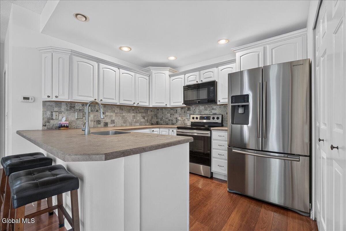 1011 Hampton Place Boulevard Troy NY 12180