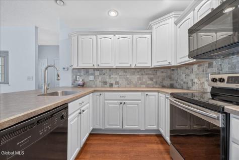 1011 Hampton Place Boulevard Troy NY 12180