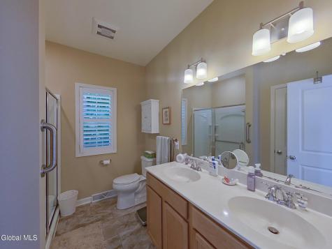 36C Idared Lane Clifton Park NY 12065
