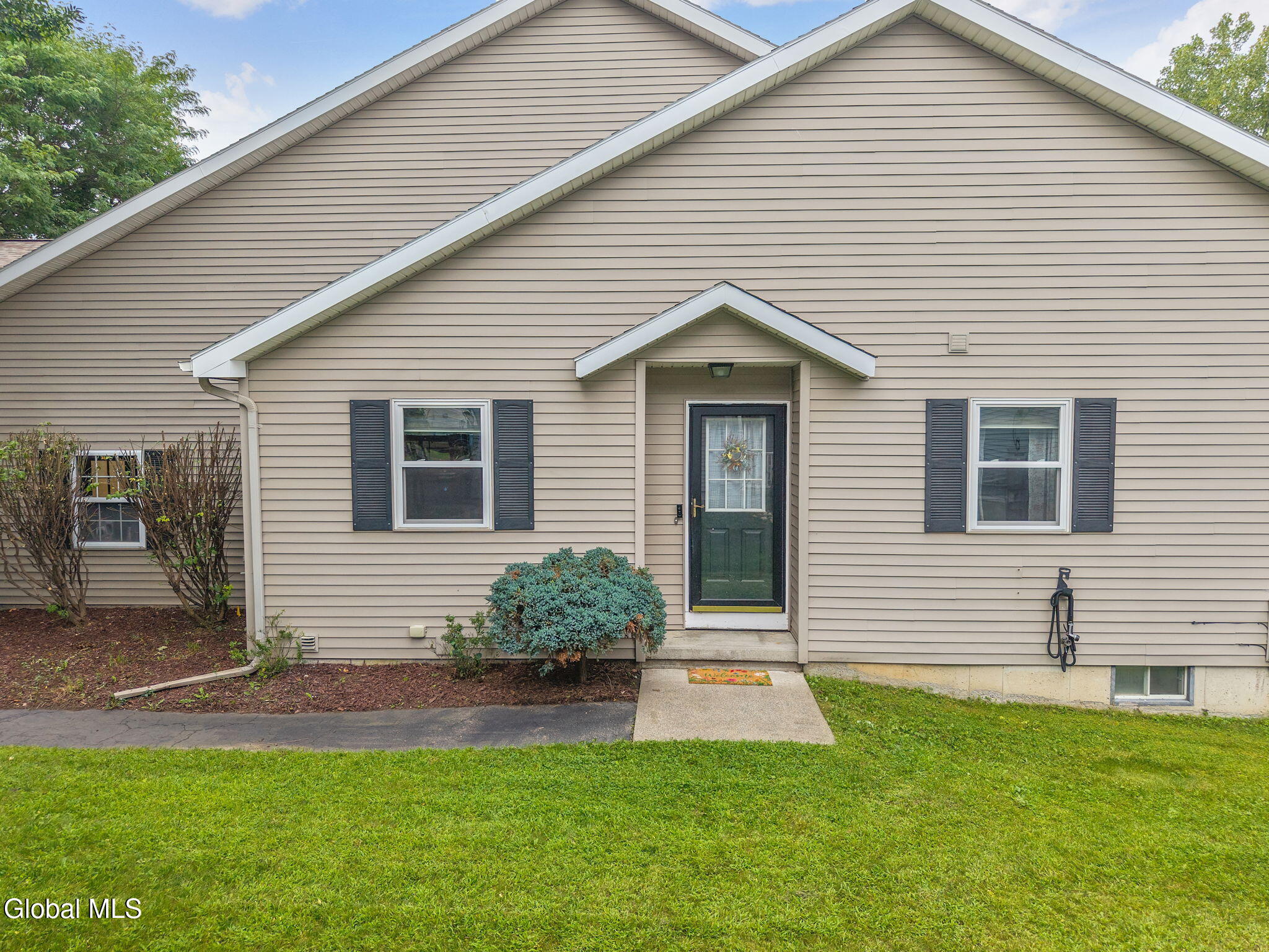 40 Brook Street Rensselaer NY 12144