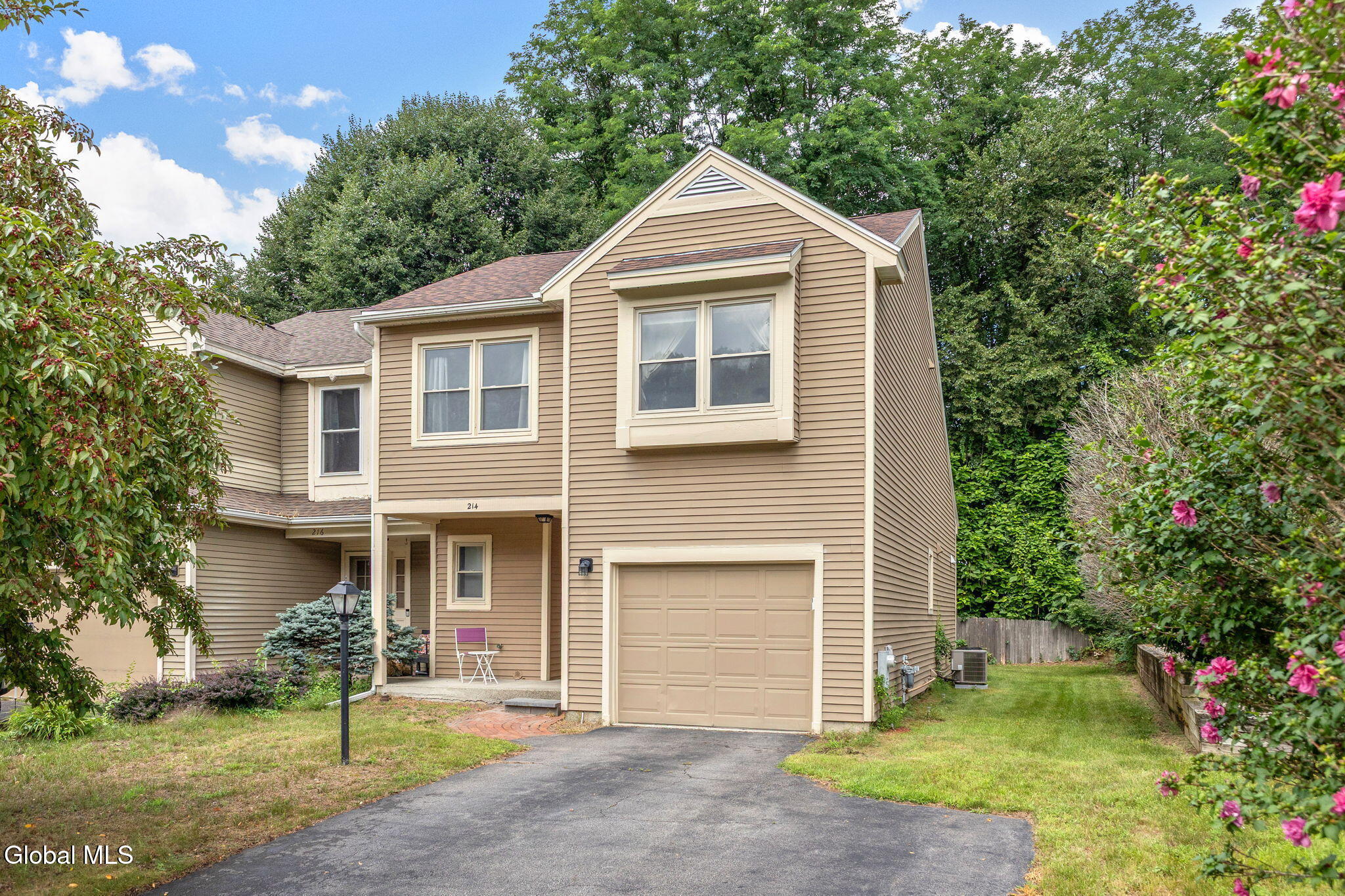 214 Walnut Lane Slingerlands NY 12159