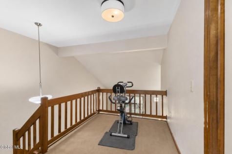 214 Walnut Lane Slingerlands NY 12159