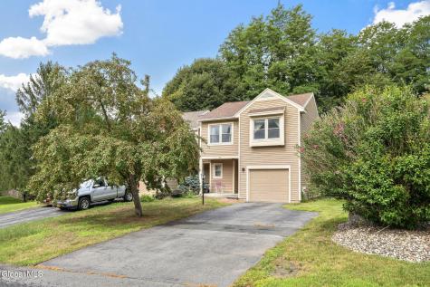 214 Walnut Lane Slingerlands NY 12159