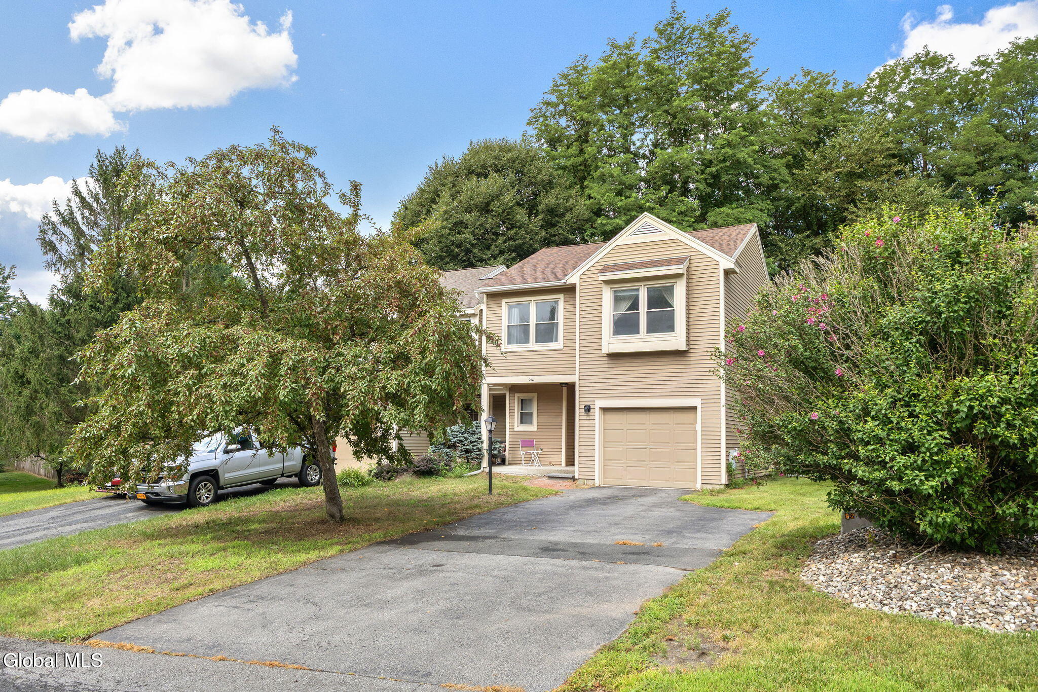 214 Walnut Lane Slingerlands NY 12159