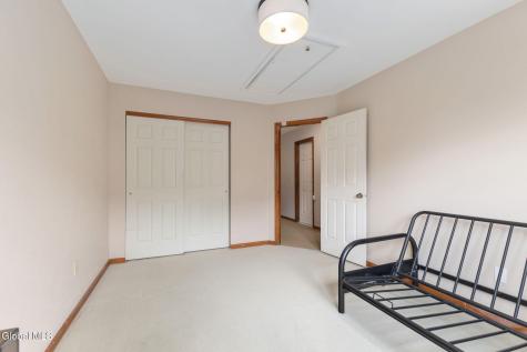 214 Walnut Lane Slingerlands NY 12159