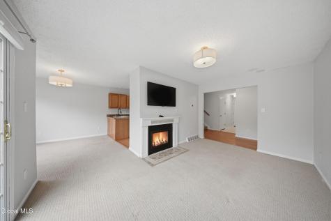 39 Wilan Lane Albany NY 12203