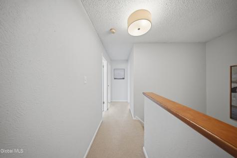 39 Wilan Lane Albany NY 12203
