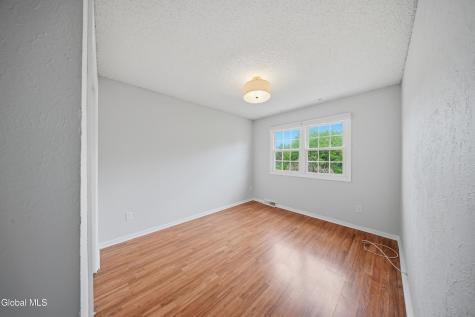 39 Wilan Lane Albany NY 12203
