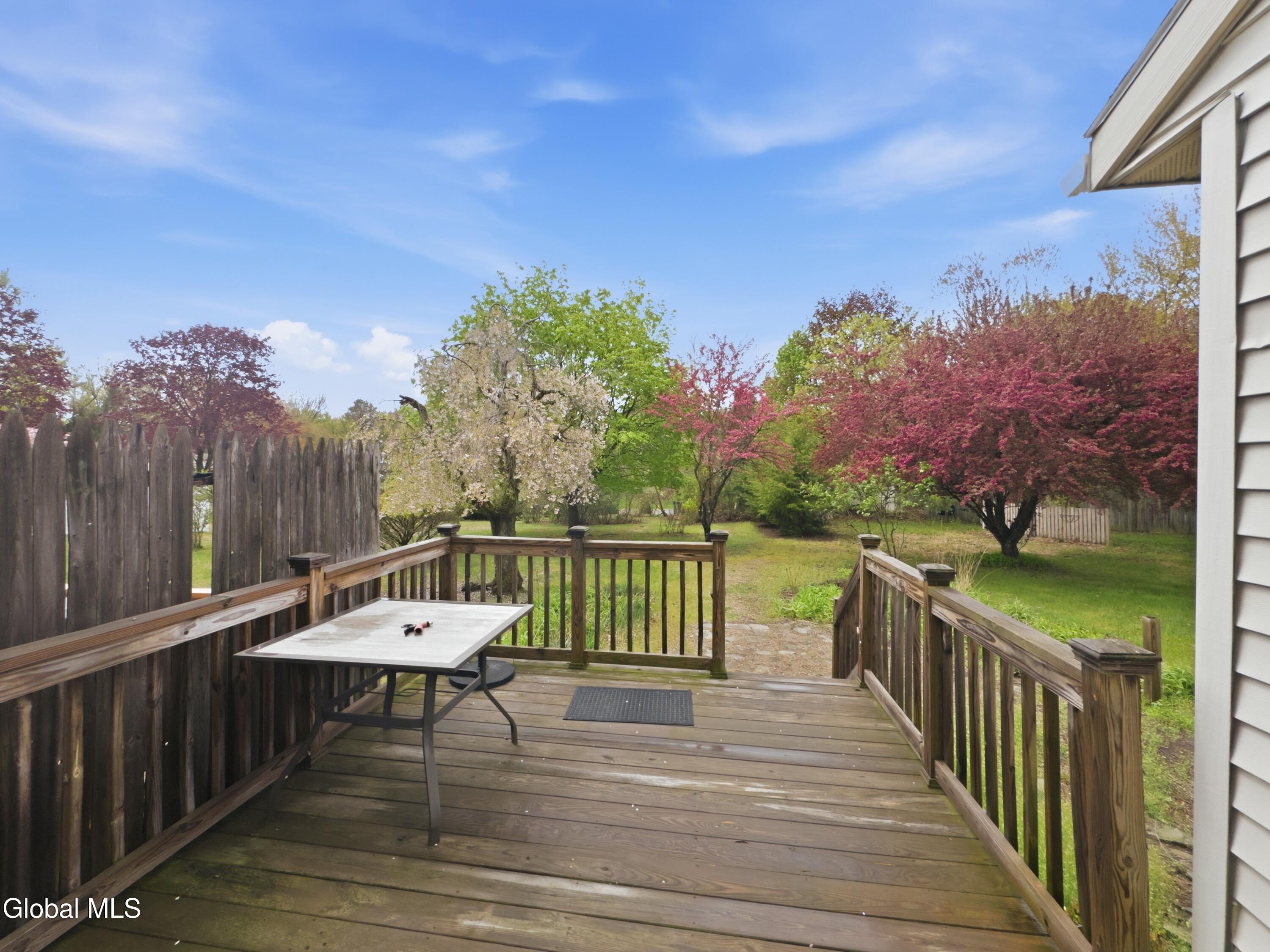 39 Wilan Lane Albany NY 12203