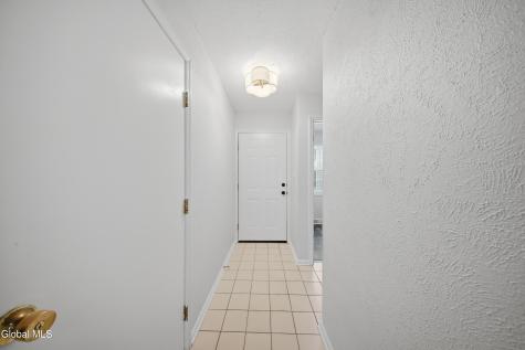 39 Wilan Lane Albany NY 12203