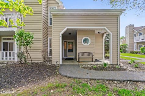 413 Hampton Place Boulevard Troy NY 12180