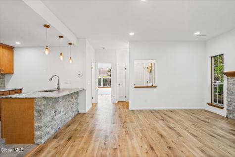 413 Hampton Place Boulevard Troy NY 12180