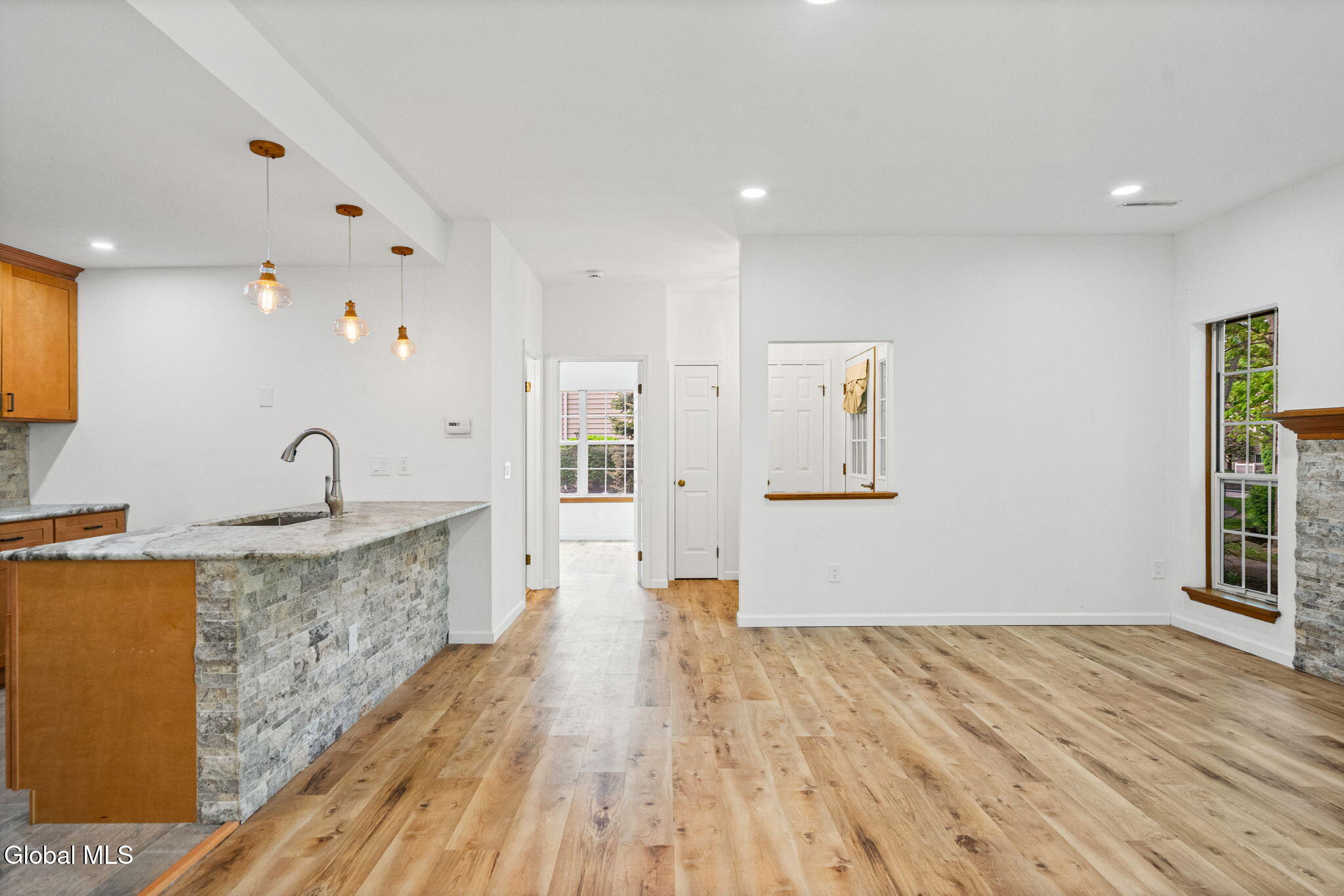 413 Hampton Place Boulevard Troy NY 12180