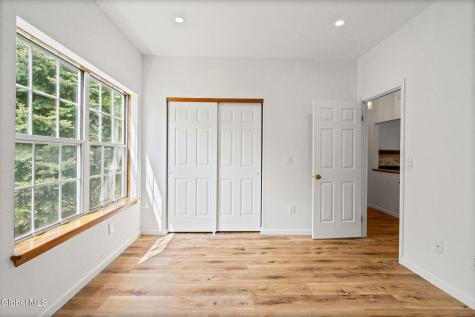 413 Hampton Place Boulevard Troy NY 12180