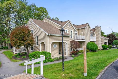 413 Hampton Place Boulevard Troy NY 12180