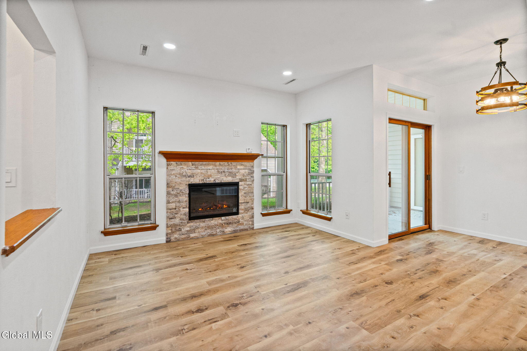 413 Hampton Place Boulevard Troy NY 12180