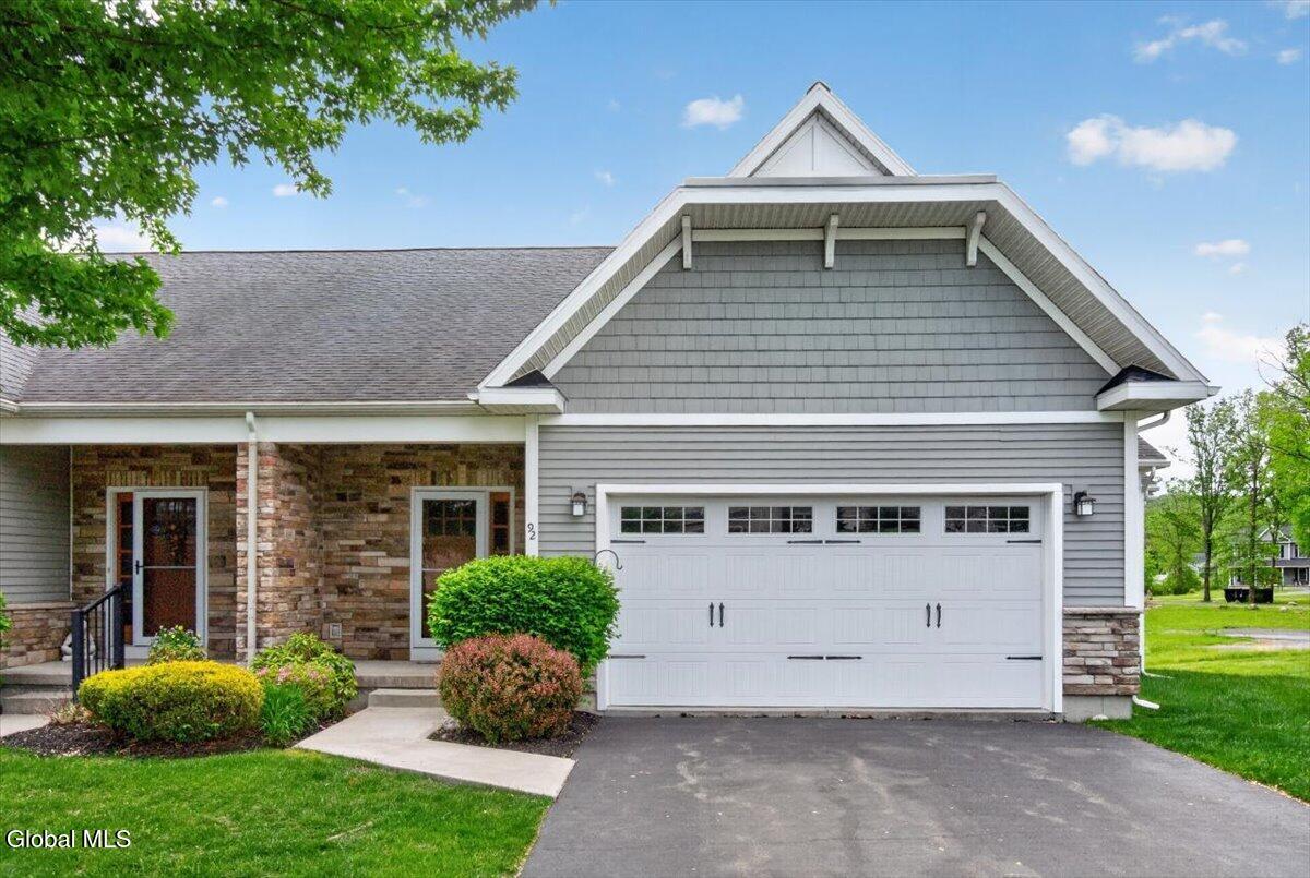 92 Lorenzo Drive Troy NY 12180