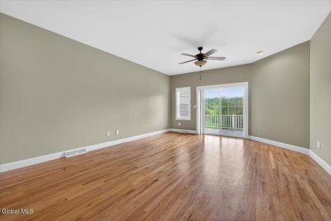 92 Lorenzo Drive Troy NY 12180