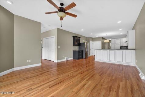 92 Lorenzo Drive Troy NY 12180