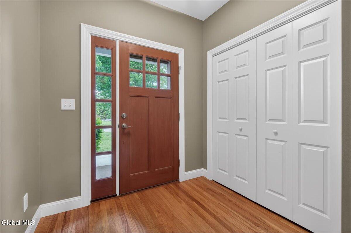 92 Lorenzo Drive Troy NY 12180
