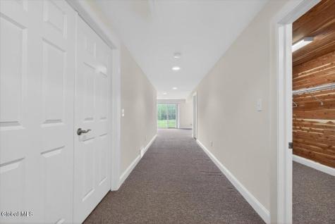 92 Lorenzo Drive Troy NY 12180