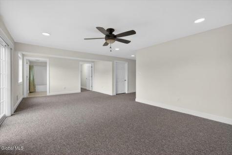 92 Lorenzo Drive Troy NY 12180