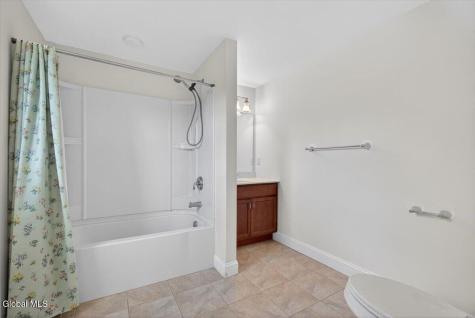 92 Lorenzo Drive Troy NY 12180