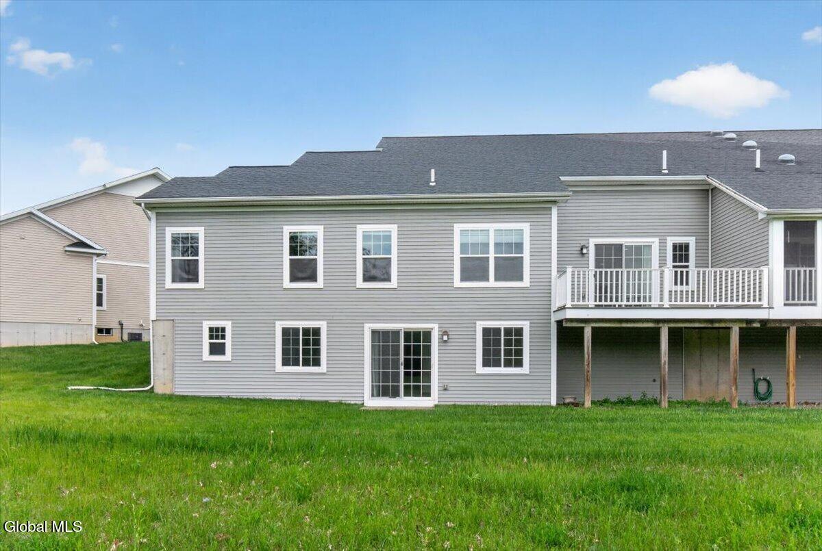 92 Lorenzo Drive Troy NY 12180