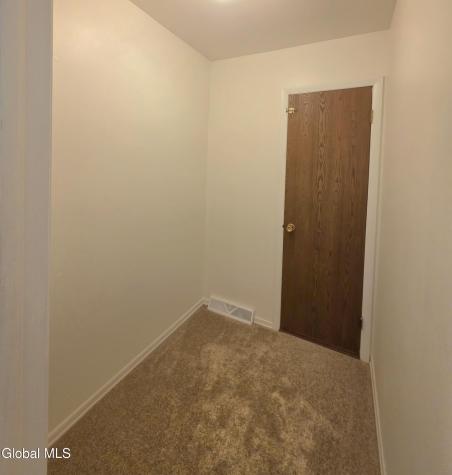 32 Old Coach Road Clifton Park NY 12065