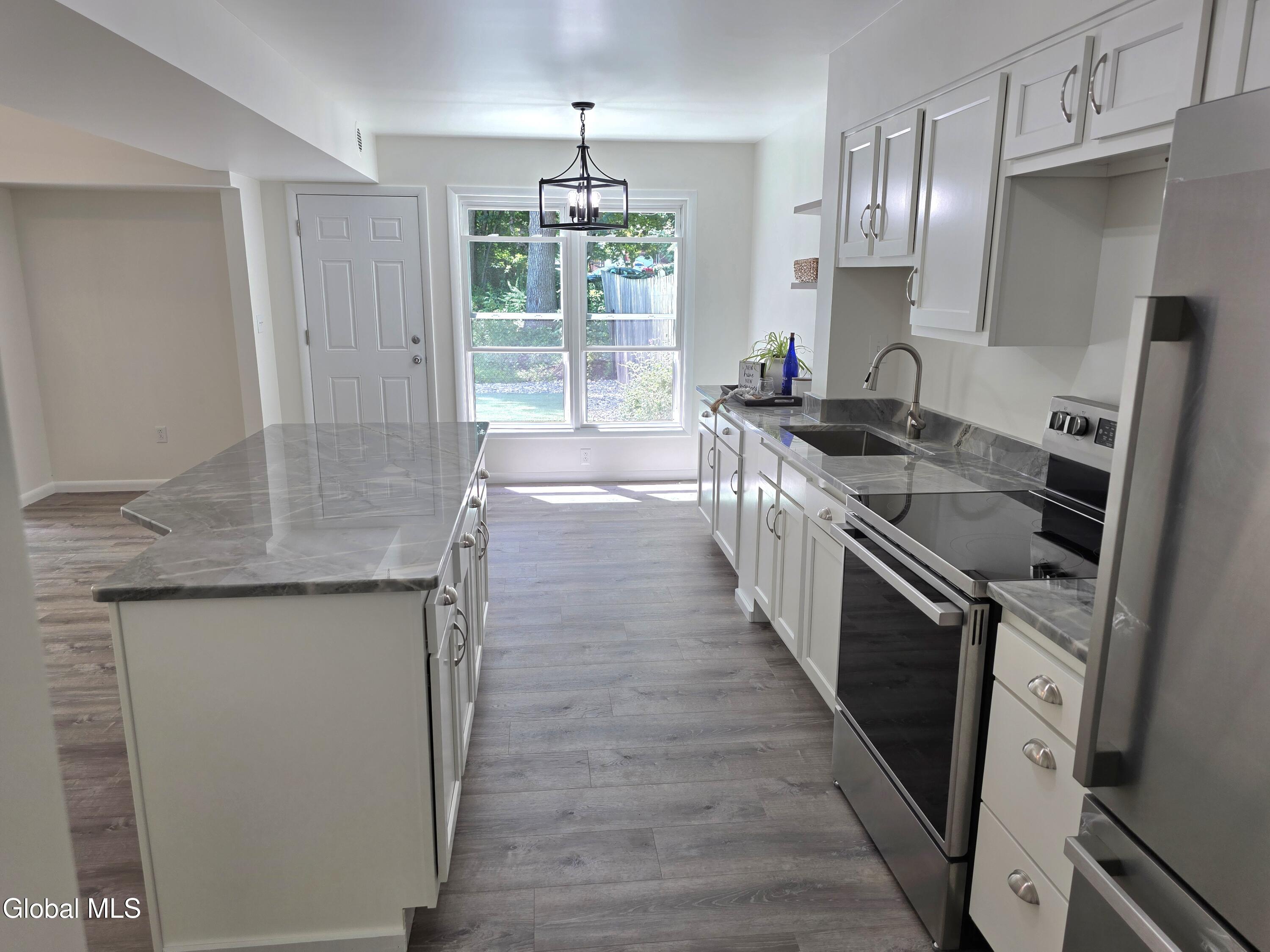 32 Old Coach Road Clifton Park NY 12065