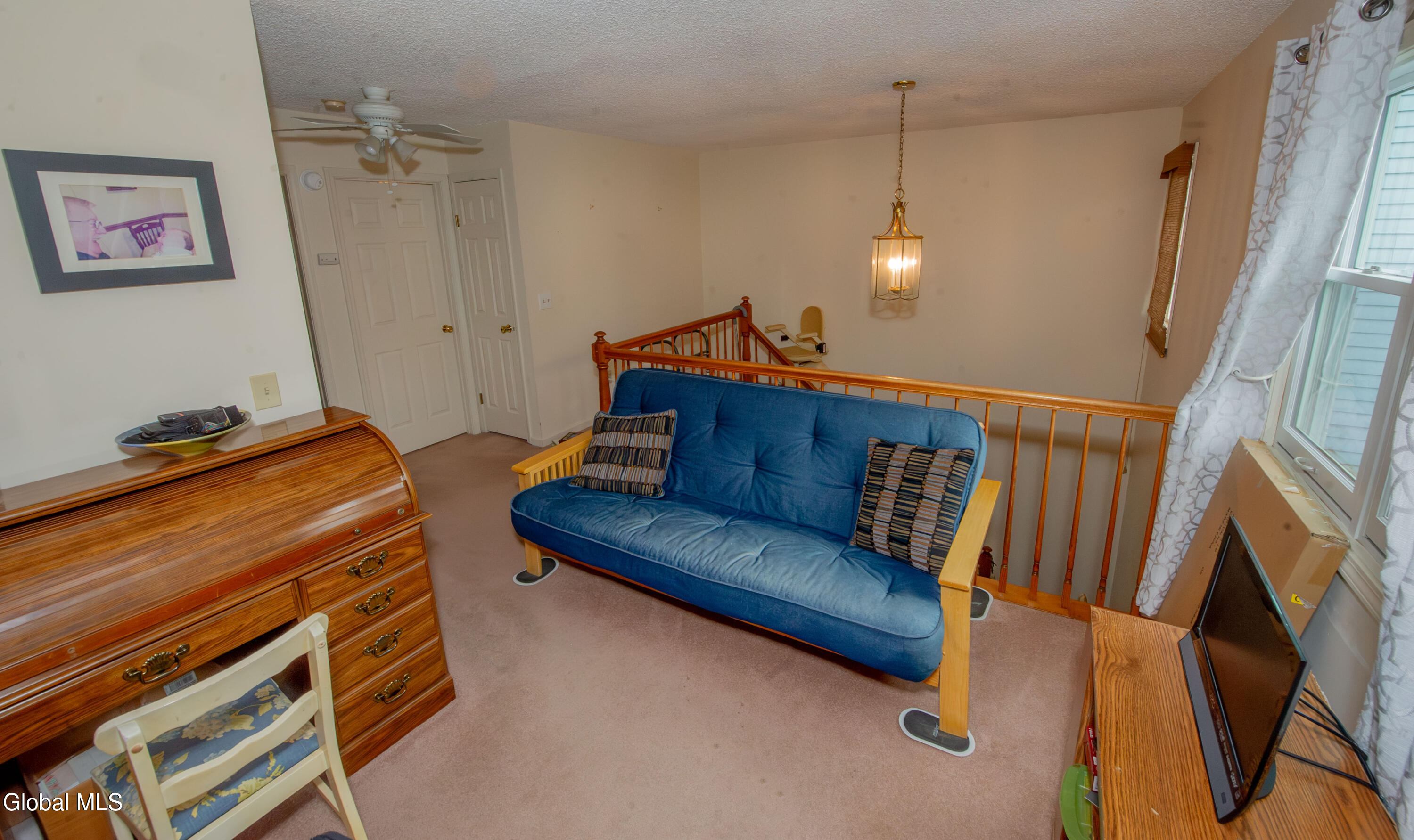 92 Commonwealth Drive Glenmont NY 12077
