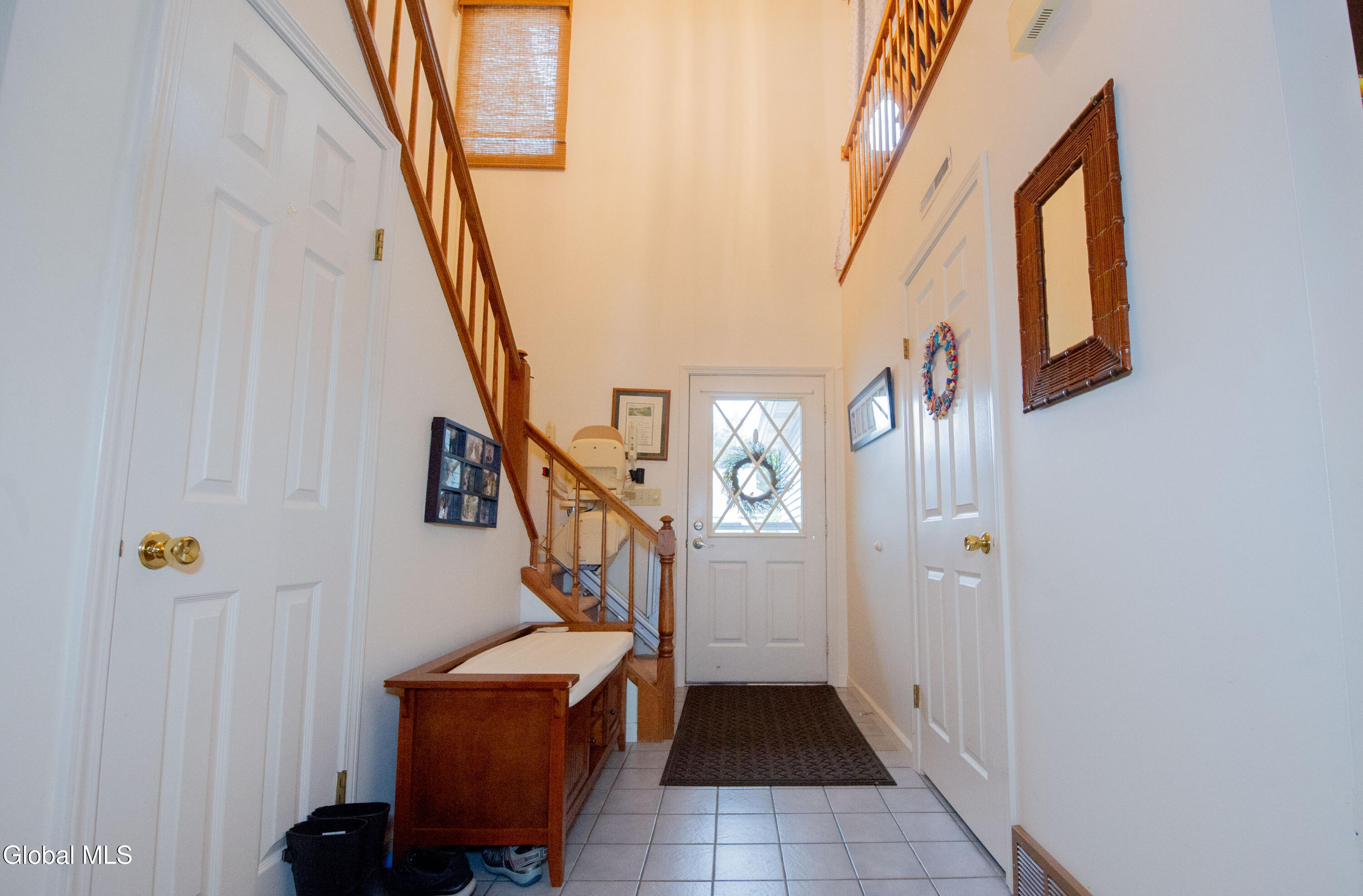 92 Commonwealth Drive Glenmont NY 12077