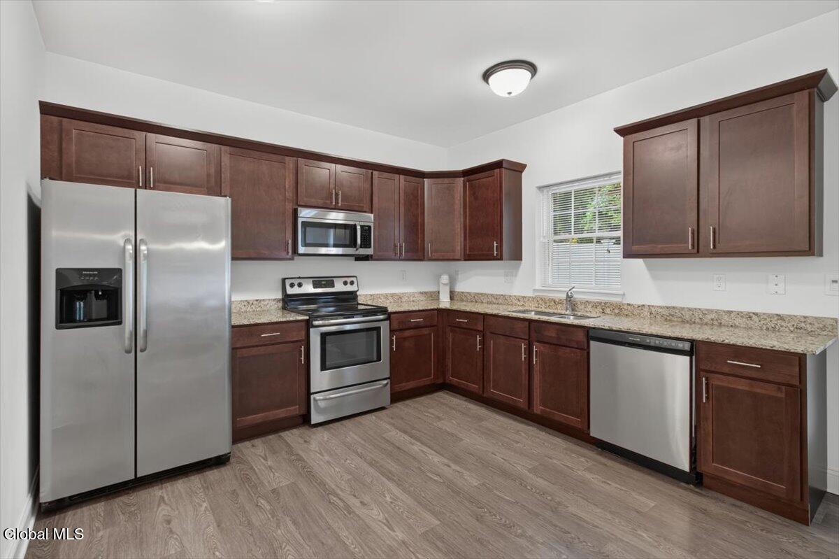 28 Reutter Drive Selkirk NY 12158