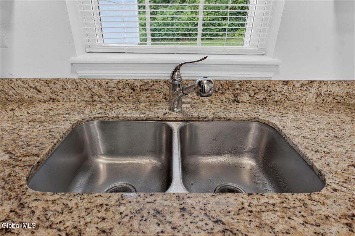 28 Reutter Drive Selkirk NY 12158